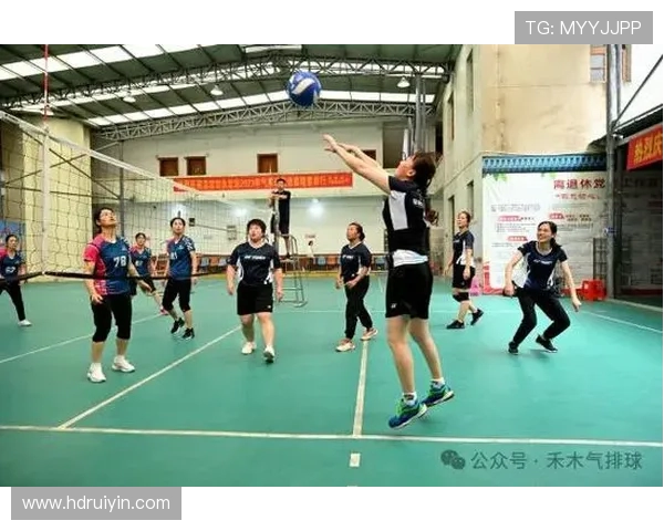 排球新手必看:轻松掌握配合技巧的入门指南与实用建议