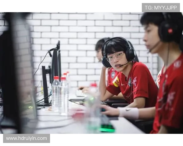 数据分析：深入探讨EDG战队在比赛中的团队配合与表现解析