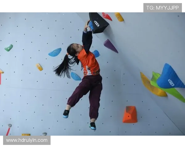 杭州攀岩队技术争议引发热议攀岩爱好者的不同声音与看法