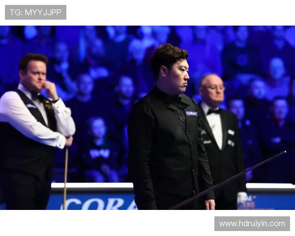 墨菲与颜丙涛巅峰对决谁能在斯诺克赛场上笑到最后 墨菲与颜丙涛巅峰对决谁能在斯诺克赛场上笑到最后