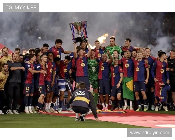 巴塞罗那女足与梅西的传奇交锋展现足球的无限魅力与激情