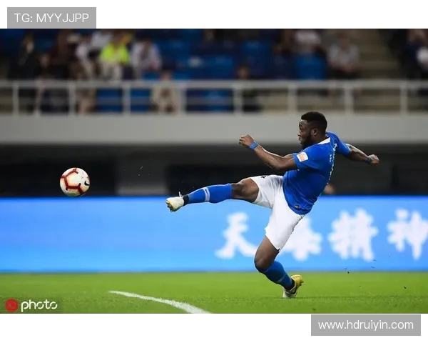 河南建业与天津天海激战正酣谁能在这场较量中笑到最后