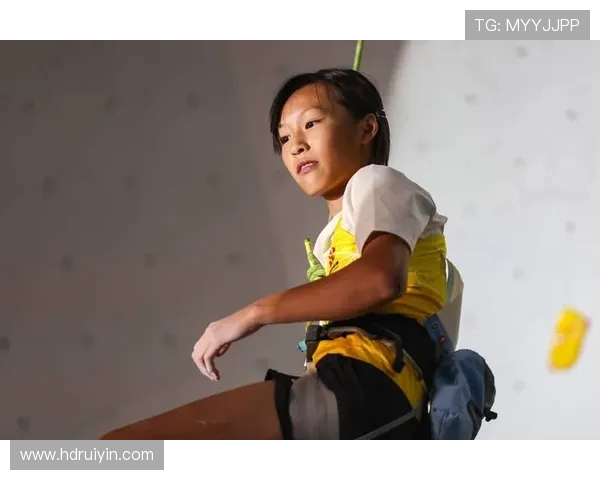 广州攀岩队与北京攀岩队赛后复盘团队协作的精彩瞬间与经验分享