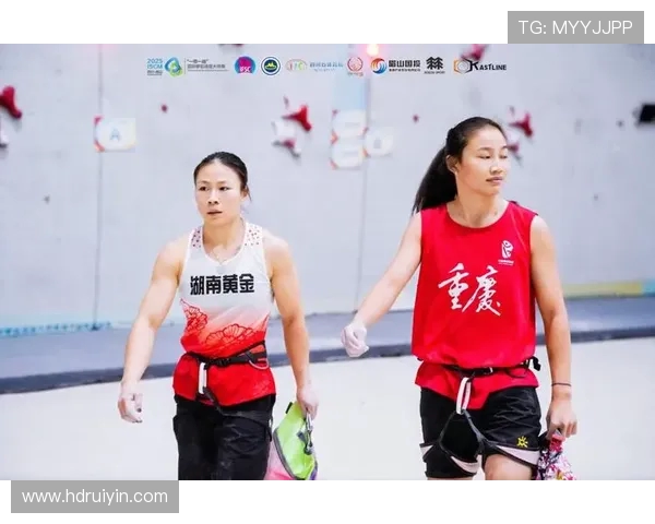 武汉攀岩队在全国攀岩配合排行榜中荣获第八名的佳绩